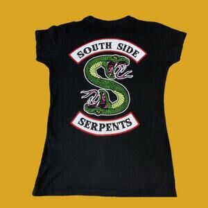 Hot Topic Riverdale South Side Serpents Tshirt